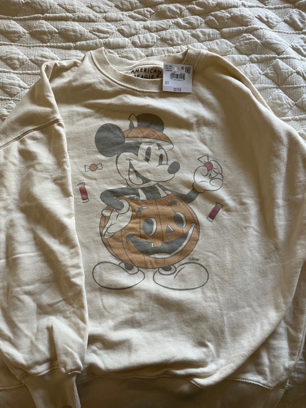 American Eagle Outfitters Cream Mickey Pumpkin Graphic Crewneck Sweatshirt
